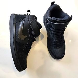 Nike Boys Black High Top Sneakers